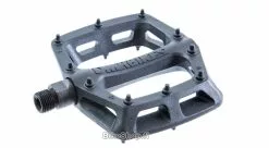 DMR V6 Musta, Muovipolkimet