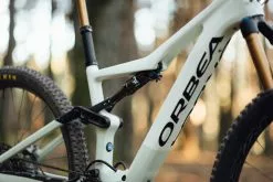 Orbea Rise M Team 11 Orbea Rise M Team -Polkupyorot Kauppa ORRIMTEAM13