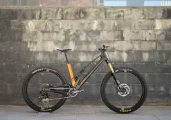 Unno Dash Race -Polkupyorot Kauppa UNDARA14